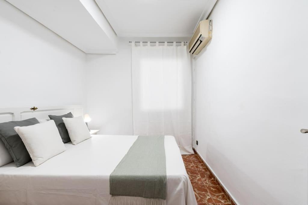 Santa Justa Urban Apartment Σεβίλλη Εξωτερικό φωτογραφία
