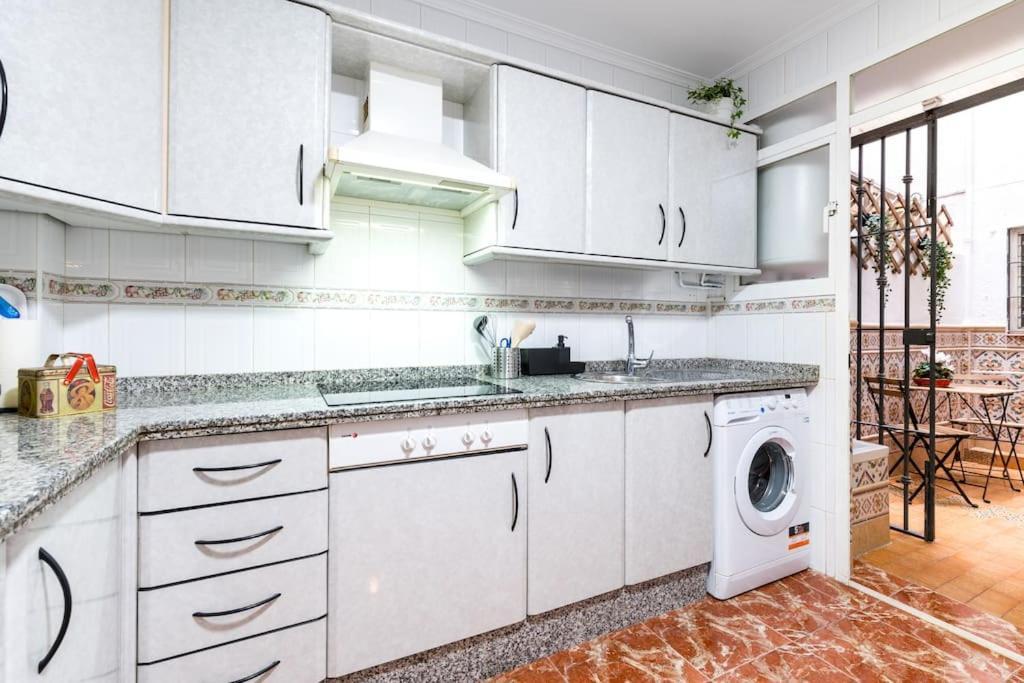 Santa Justa Urban Apartment Σεβίλλη Εξωτερικό φωτογραφία