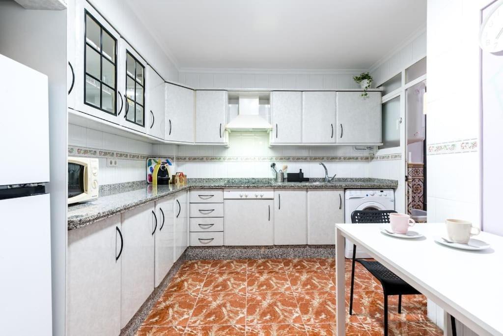 Santa Justa Urban Apartment Σεβίλλη Εξωτερικό φωτογραφία