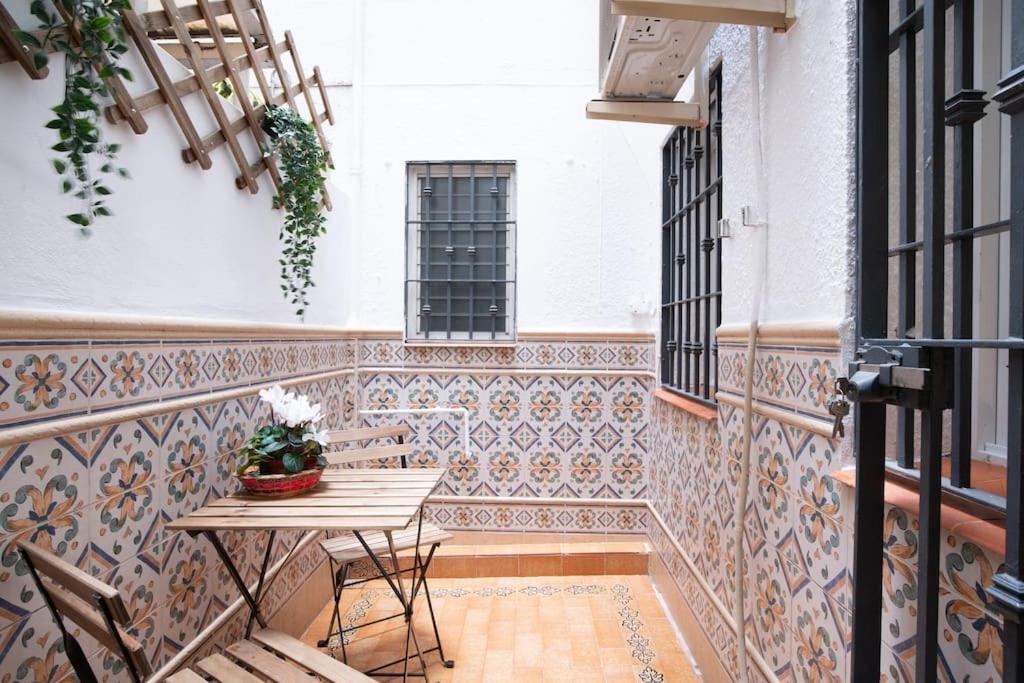 Santa Justa Urban Apartment Σεβίλλη Εξωτερικό φωτογραφία